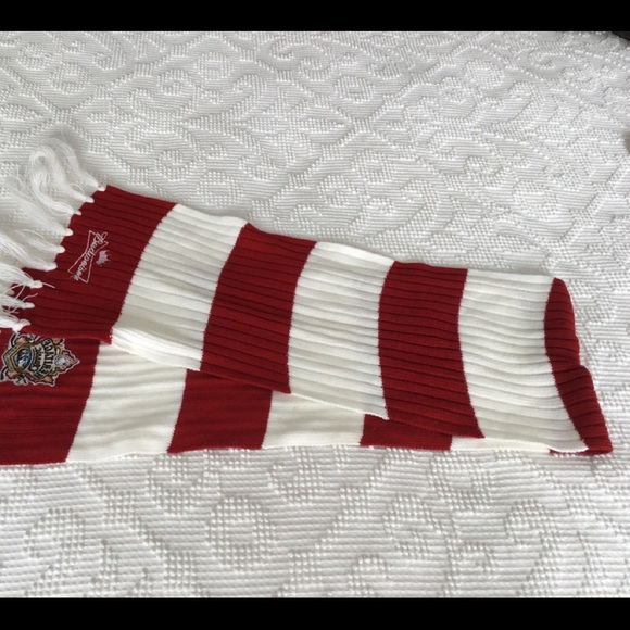 Budweiser scarf NHL$12 - Picture 3 of 4